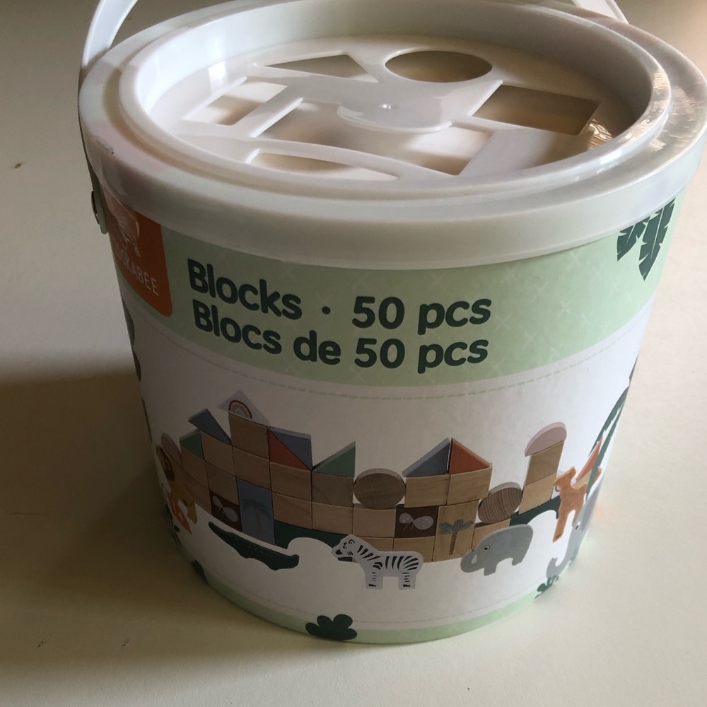 NWT Wooden toy blocks
